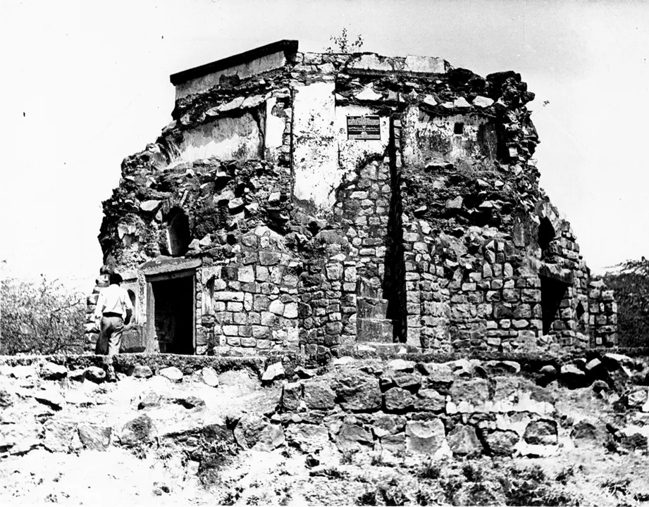 2. Chota Batashewala